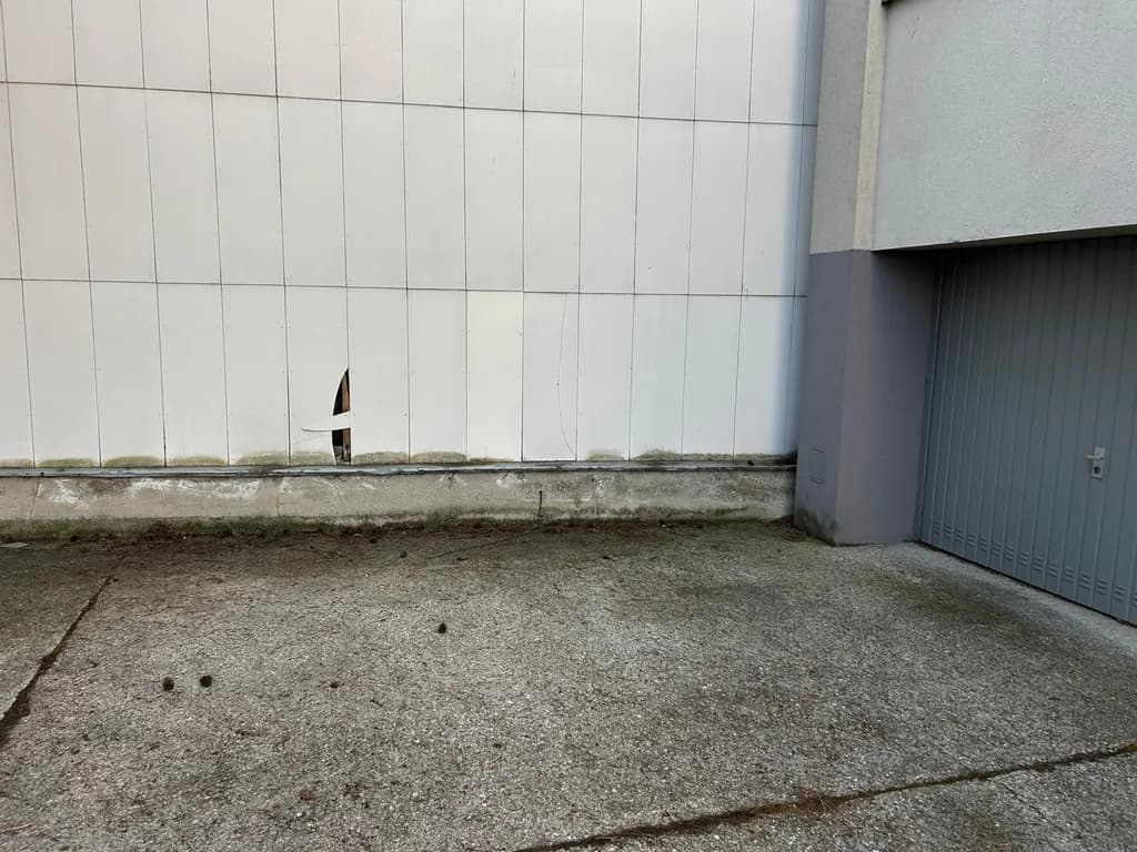 2340 Mödling, Neusiedler Straße 47 Eternitplatten